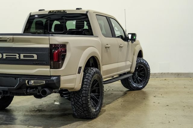 Used 2026 Ford F150 Raptor AWD/4WD image 39