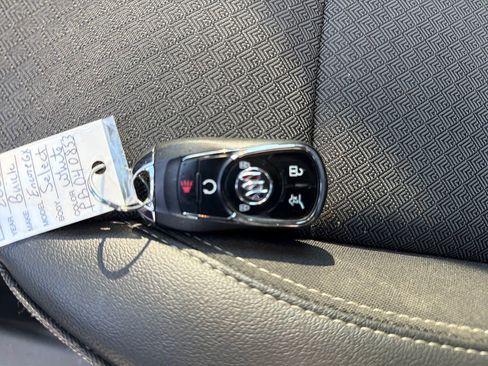 Used 2023 Buick Encore GX Select image 25
