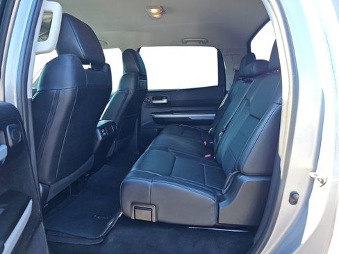 Used 2020 Toyota Tundra SR5 w/ SR5 Leather Package AWD/4WD image 11