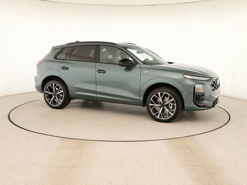 New 2026 Audi Q3 quattro 2.0T image 9