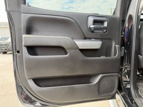 Used 2015 Chevrolet Silverado 2500 LT w/ LT Convenience Package image 12