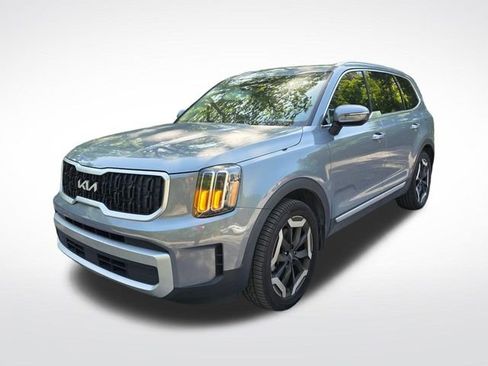 Used 2024 Kia Telluride EX FWD image 6