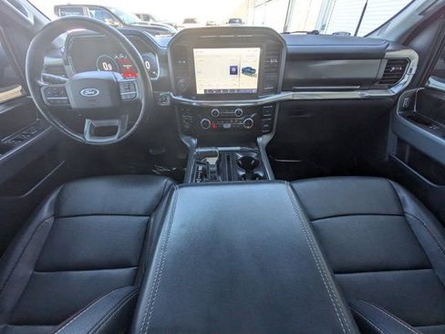 Used 2022 Ford F150 Lariat w/ Trailer Tow Package image 12