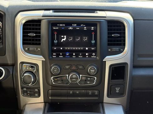 Used 2018 RAM 1500 Big Horn image 15