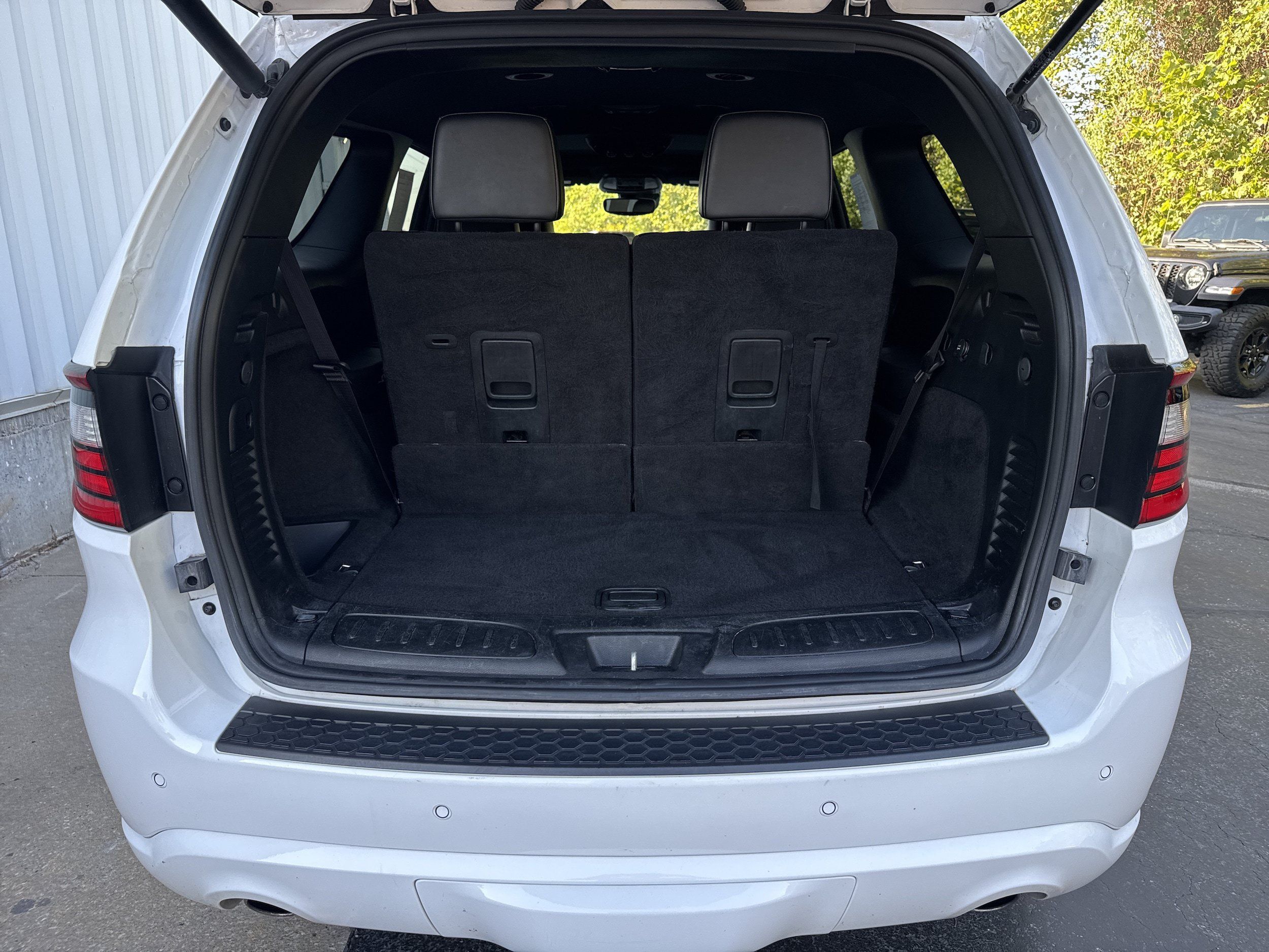 Used 2024 Dodge Durango GT AWD/4WD image 13