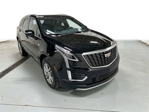 Certified 2023 Cadillac XT5 Premium Luxury image 1
