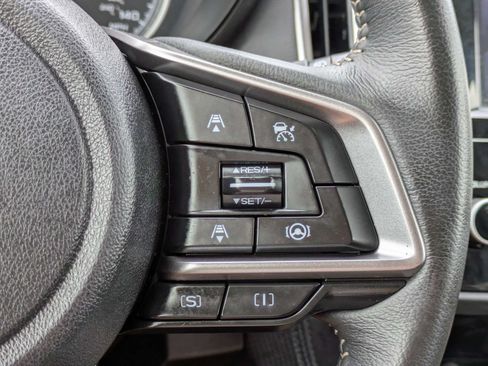 Used 2024 Subaru Forester Premium AWD/4WD image 32