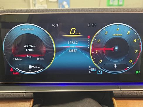 Certified 2022 Mercedes-Benz GLE 350 4MATIC w/ Premium Package image 22