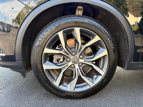 Used 2023 Acura MDX SH-AWD w/ Technology Package image 12