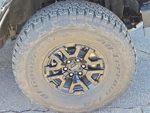 Certified 2025 Ford Bronco Raptor image 11