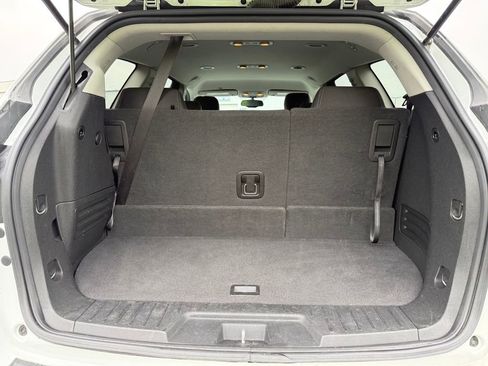 Used 2017 Chevrolet Traverse LT AWD/4WD image 20