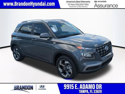 New 2026 Hyundai Venue SEL FWD image 1