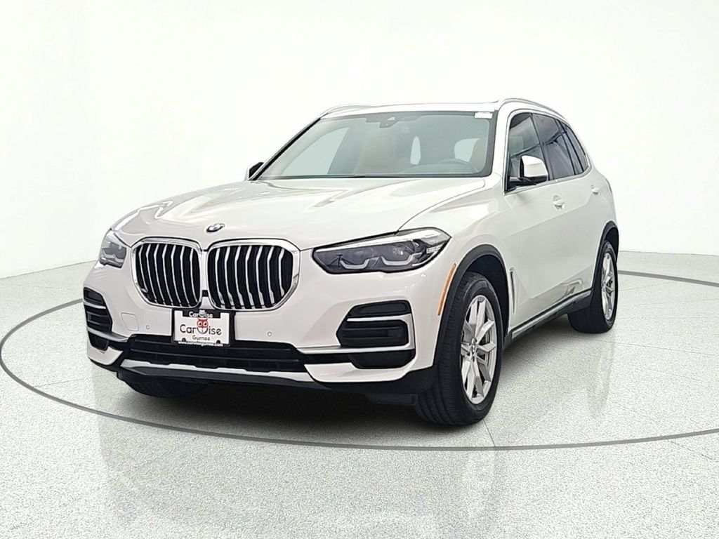 Used 2022 BMW X5 xDrive40i w/ Premium Package AWD/4WD image 2