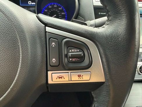 Used 2016 Subaru Outback 2.5i Limited image 11