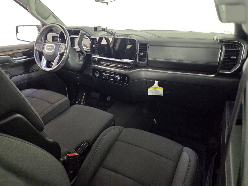 Used 2024 GMC Sierra 1500 Elevation AWD/4WD image 33