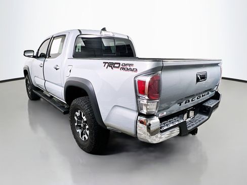 Used 2021 Toyota Tacoma TRD Off-Road RWD image 8