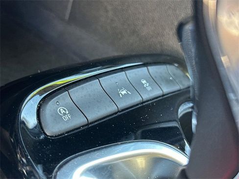 Used 2024 Buick Encore GX Sport Touring image 36