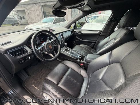 Used 2017 Porsche Macan S AWD/4WD image 25