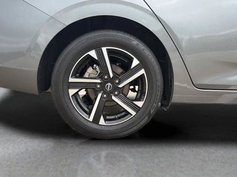 Certified 2024 Nissan Sentra SV FWD image 24