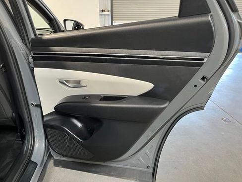 Used 2024 Hyundai Tucson SEL FWD image 15