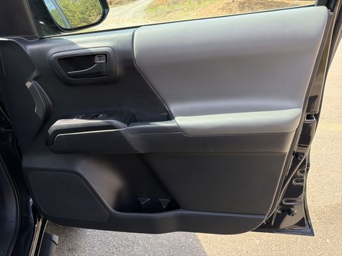 Used 2023 Toyota Tacoma SR image 13