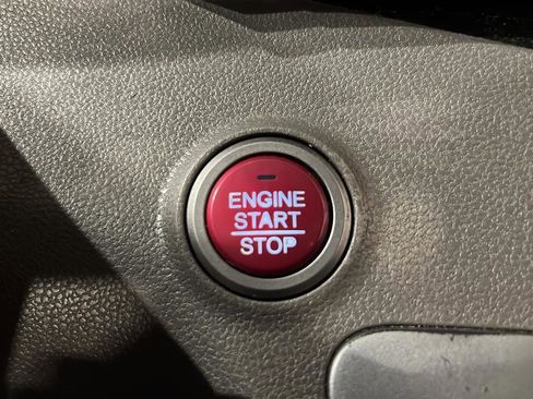 Used 2016 Honda Odyssey EX-L image 24