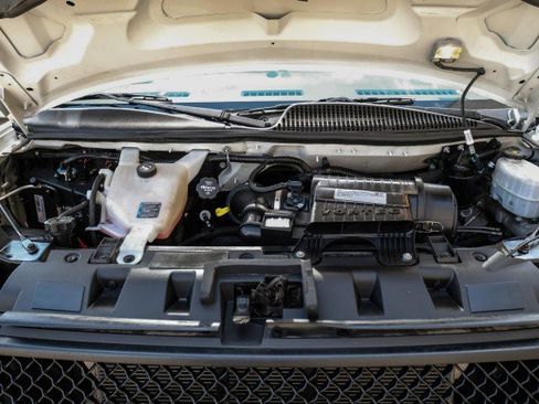 Used 2020 Chevrolet Express 2500 w/ Driver Convenience Package image 35