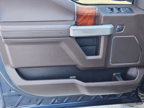 Used 2018 Ford F150 King Ranch w/ Equipment Group 601A Luxury image 17