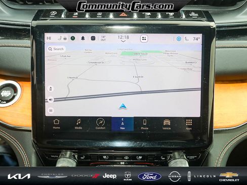 Used 2023 Jeep Grand Cherokee Summit image 17