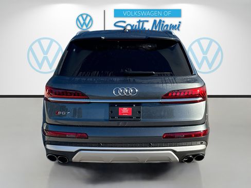 Used 2022 Audi SQ7 Premium Plus image 6