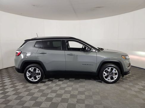 Used 2022 Jeep Compass Limited AWD/4WD image 8