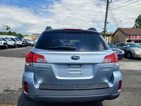 Used 2013 Subaru Outback 2.5i Premium AWD/4WD image 4