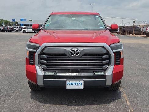 Used 2022 Toyota Tundra Limited w/ Power Package AWD/4WD image 20