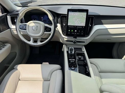 Certified 2026 Volvo XC60 B5 Ultra w/ Climate Package AWD/4WD image 11