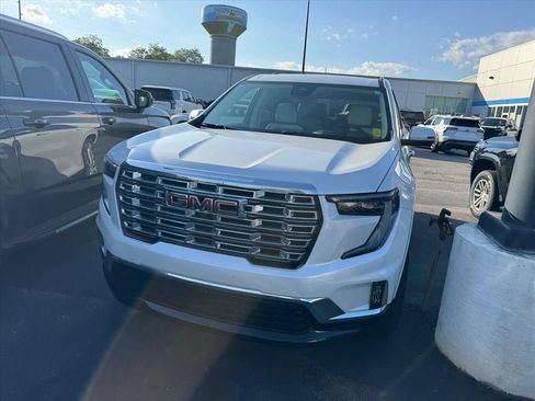 Used 2024 GMC Acadia Denali AWD/4WD image 10