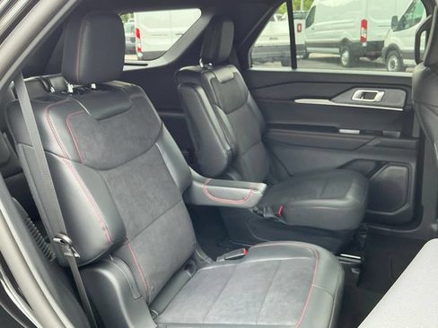 New 2026 Ford Explorer ST AWD/4WD image 17