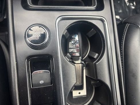 Used 2020 Lincoln Corsair Reserve w/ Equipment Group 201A image 22