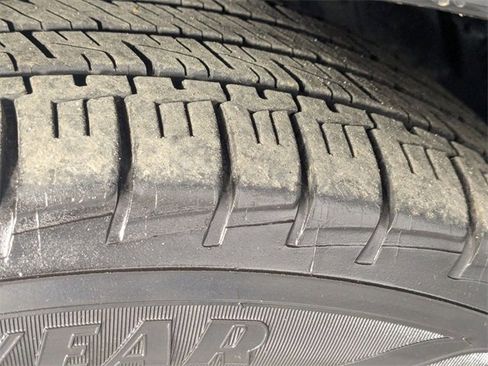 Used 2018 Nissan Altima 2.5 SR w/ SR Special Edition image 9