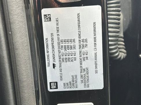 Used 2023 Chevrolet Suburban LT image 38