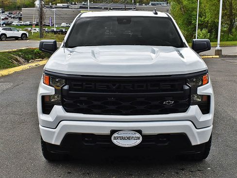 Used 2022 Chevrolet Silverado 1500 Custom AWD/4WD image 5
