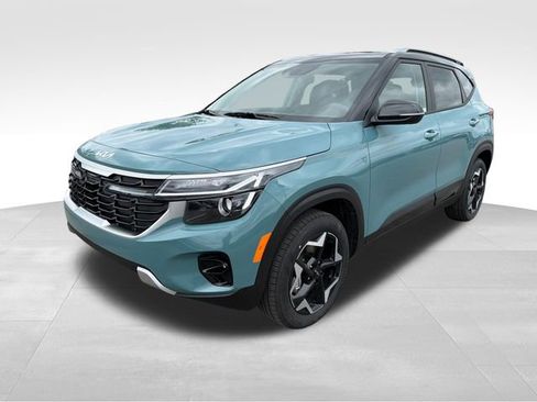 New 2026 Kia Seltos S AWD/4WD image 3