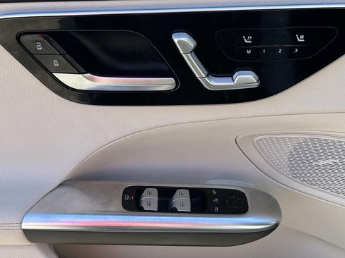 Used 2023 Mercedes-Benz C 300 Sedan image 20