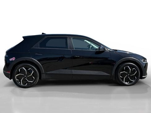Certified 2024 Hyundai Ioniq 5 SEL RWD image 6