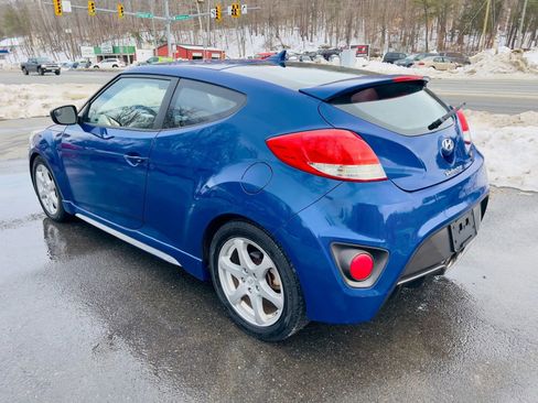 Used 2014 Hyundai Veloster Turbo R-Spec image 6
