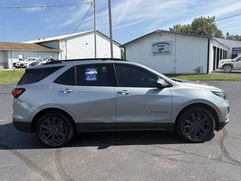 Used 2023 Chevrolet Equinox RS AWD/4WD image 24