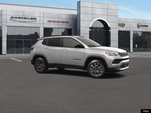 New 2026 Jeep Compass Latitude image 10