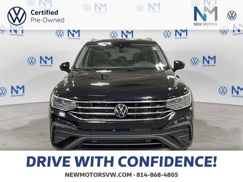 Used 2024 Volkswagen Tiguan SE image 8