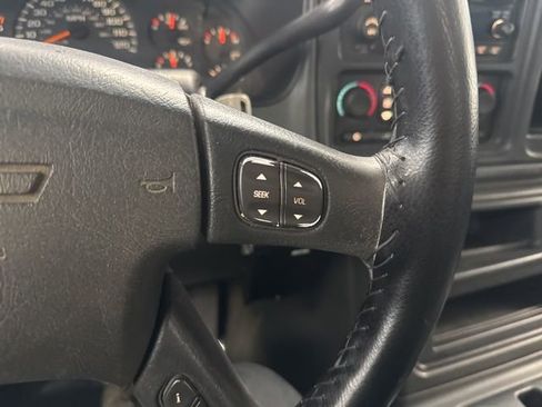 Used 2005 Chevrolet Silverado 3500 LT w/ Heavy-Duty Power Package image 37