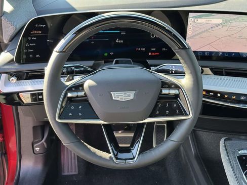 New 2025 Cadillac Optiq Sport 1 image 19