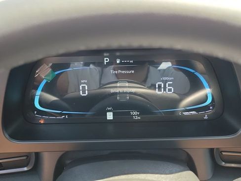 New 2026 Hyundai Elantra SEL Sport FWD image 9
